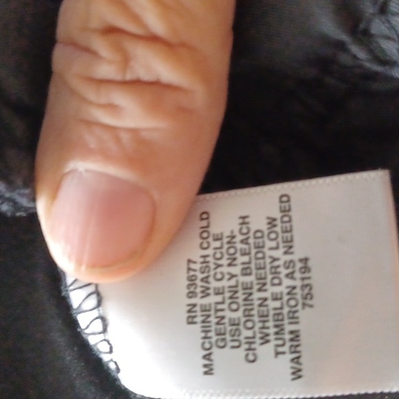 Liz Claiborne Woman Midrise Velvet tapered pants SZ. 14W 98% cotton 2% spandex - Picture 6 of 6